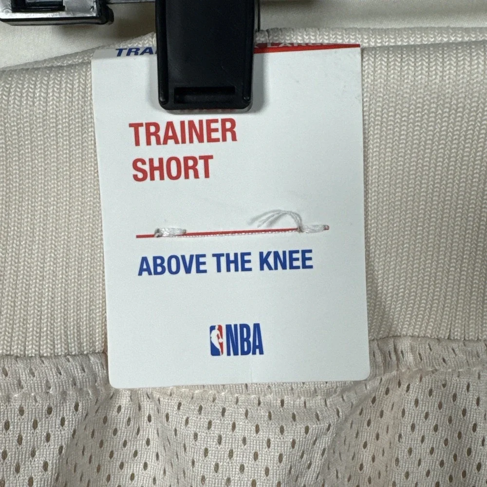 NBA Trainer‎ Shorts Above The Knee Men's Off White Size XL NWT Basketball